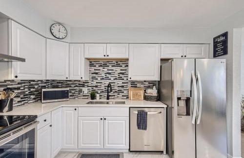 Lamar Heights Area House | Private 2BR Retreat Near Denver - Gray St