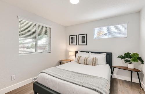 Lamar Heights Area House | Private 2BR Retreat Near Denver - Gray St