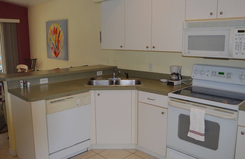 Rotonda Lakes House | Private 3 bedroom home in golf comunity with heated pool 15 minutes to beaches