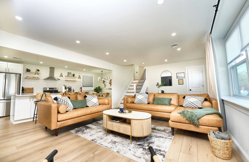 Atlantic City House | Private 4BR Luxe Escape AC’s Hidden Gem + Yard