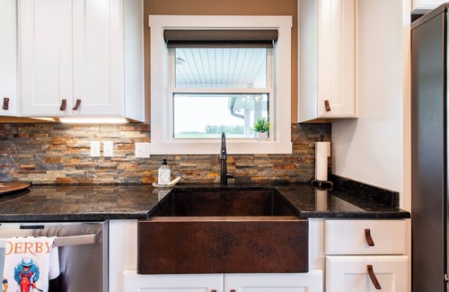 Waddy House | Private A-frame Cabin - Hot tub, Firepit & Views