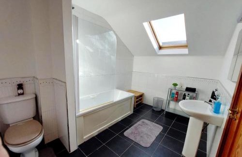 Roscoe House | Private accommodation in house close to Galway City