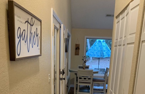 Marble House | Private and Peaceful Mountain Getaway -Creekside, Firepit &Outdoor Life&HotTub