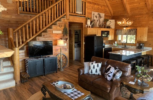 Overgaard Cabin | Private and secluded mountain retreat
