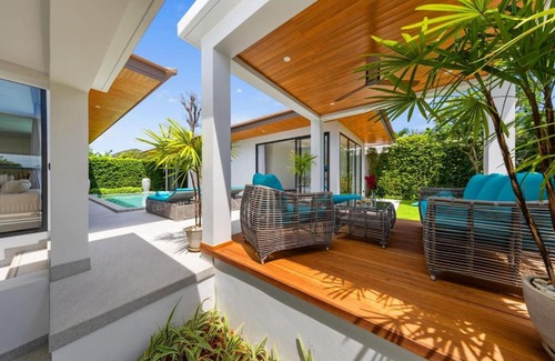 Choeng Mon House | Private and Serene Bali Style Pool Villa
