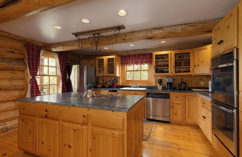 Gallatin Gateway House | Private and spacious mountain retreat w/views, privacy, hot tub, & guest house!