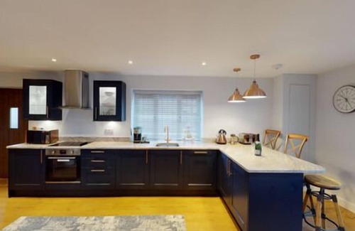 Dronfield Apartment | Private and Unique Cottage Close to Sheffield