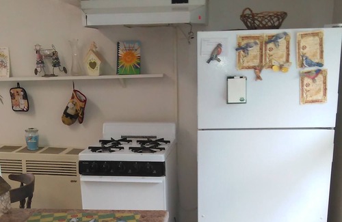 Otis Cottage | private andj cozy in east otis