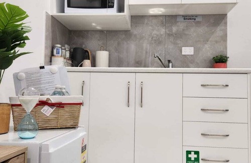 Cosgrove Apartment | Private Apartments in Cosgrove, Townsville