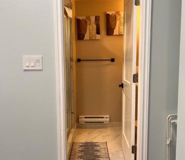 Whitby Apartment | Private Apartment/Suite