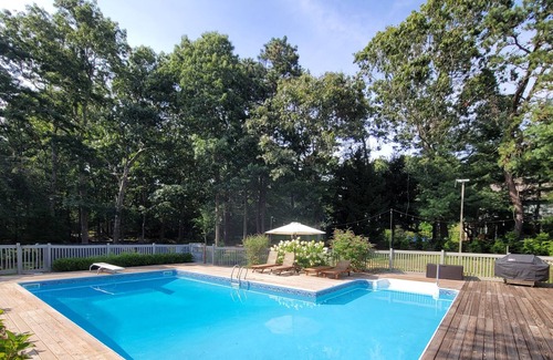 Flanders House | Private area House with a natural pond between the north fork and the Hamptons