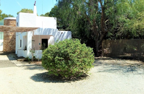 Cala Pada Villa | Private Beach Villa & Big Pool, Restaurants & Shop