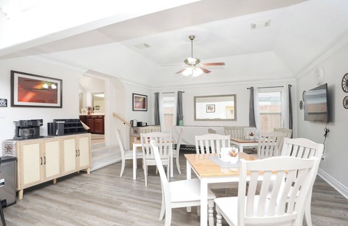 Humble House | Private Backyard Oasis: Spacious Home in Humble!
