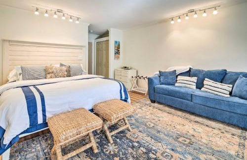 Lake Lure Apartment | Private Balcony and Pool Access Lake Lure Studio!