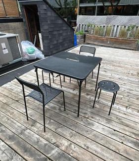 Alexandra Park Apartment | Private Balcony Studio Apartment for 5 People at Queen Street Downtown