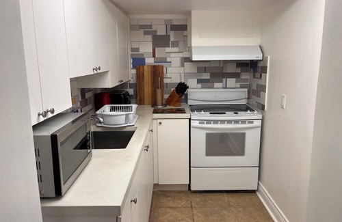 Brampton Apartment | Private Basement