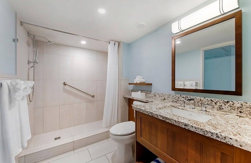 Simpson Bay Hotel | Private Beach Access! Full Kitchen, Outdoor Swimming Pool, Free Parking!