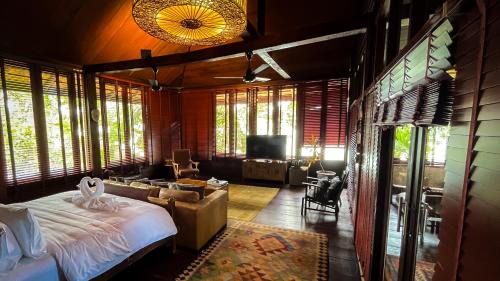 Hin Hong Villa | Private Beach House @ Hin Kong Beach