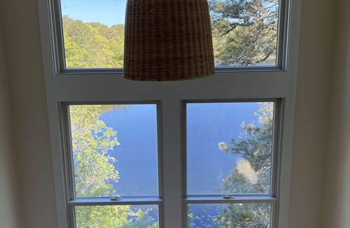 South Chatham House | Private Beach on Pond, Linens Included, Kayak & Canoe. All Rooms w/Pond Views!