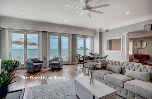 Branford House | Private Beach, Pool, Kayaks, Paddle Boards, Hot Tub, Infrared Sauna