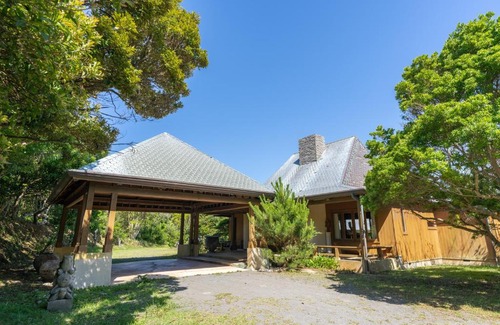 Iki Villa | Private beach retreat Resort villa iki by ritomaru