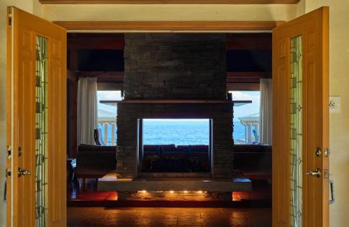 Iki Villa | Private beach retreat Resort villa iki by ritomaru