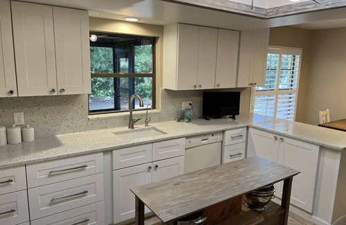Melbourne Beach House | Private Beachside House on 1/2 Acre Lot - Walk to Beach and River.