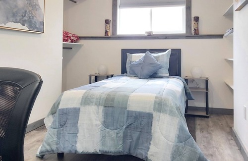 Grande Prairie House | ⚡️✨Private , Beautifully 2 Bed 1 Bath All Inclusive⚡️✨