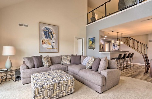 Osage Beach Apartment | Private Boat Slip Lake-View Osage Beach Getaway!