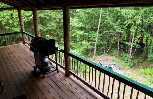 Plymouth Cabin | Private Brook Side Log Cabin on Tenney Mountain