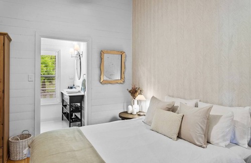Fernleigh Other | Private Byron Bay Hinterland stunning Queenslander retreat on 20 acres