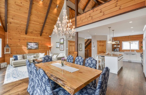 Saint-Faustin-Lac-Carre Cottage | Private All Season Beautiful Chalet (Le Valais) - Close to Golf & Ski