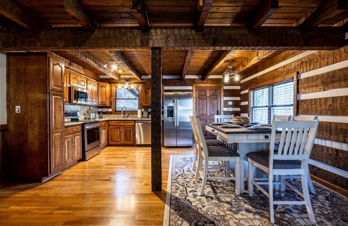 Cave Spring Cabin | Private cabin, King Suite, Fish, Kayak, Hike, Swim