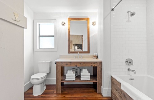 Comfort Cabin | Private cabin with Two Queen Beds, Private Patio with Creek View