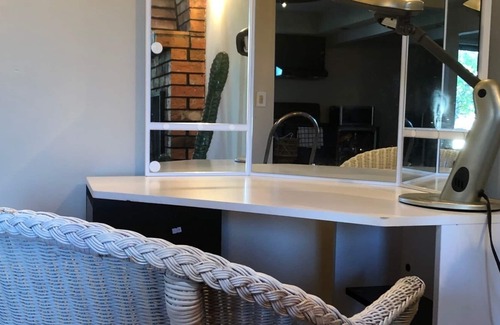 Northeast Edmonton House | Private Casa 2 bdrm up/2 down; jacuzzi in master;fenced yard