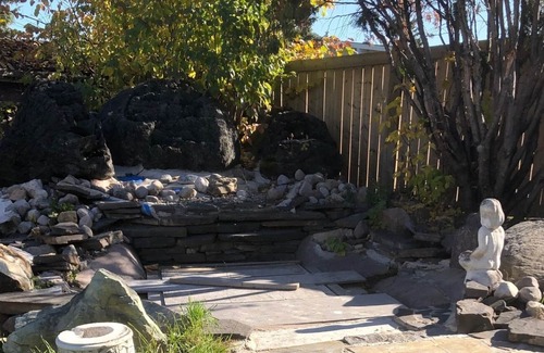 Northeast Edmonton House | Private Casa 2 bdrm up/2 down; jacuzzi in master;fenced yard
