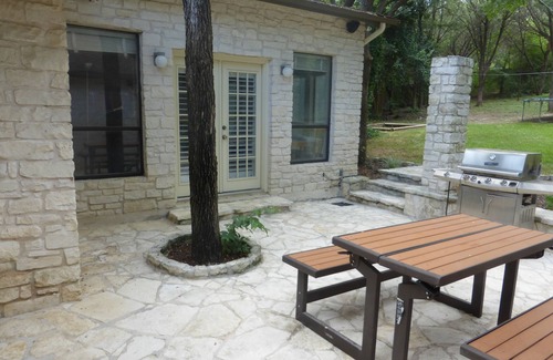 Austin House | Private Casita Close to Down Town -available SXSW 2025