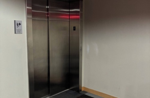 Midtown Apartment | Private Charming Midtown 1-bedroom apartment in amazing Detroit with WiFi, AC