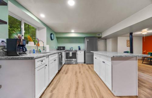 Tucker Apartment | Private & Chic 2BR Guest Suite