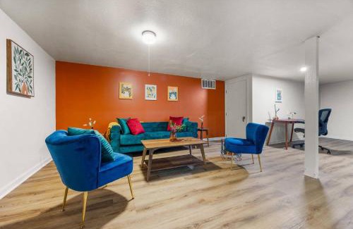 Tucker Apartment | Private & Chic 2BR Guest Suite