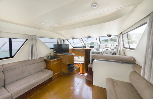 Rawai Boat Rental | Private comfortable yacht for rent for a day or a night in phuket