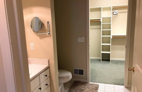 Verona Condo | Private Condo 6 min To Epic, On Ice Age Trail, 13 mi to Capitol