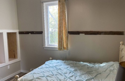 Rollinsford Condo | Private Converted 1700 Barn - 2 Bedrooms, 1 Bath