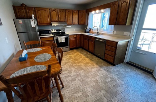 Roseneath Cottage | Private Cottage