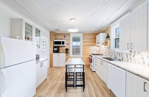 North Frontenac Cottage | Private cottage in Ardoch North Frontenac Ompah Community fishing kayak & boat