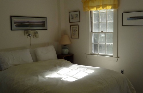 Sebascodegan Island Cottage | Private cottage in Cundy's Harbor, walk to ocean - discount for month-long stays