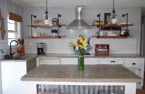 Graham House | Private Cottage right on Possum Kingdom Lake on west side with dock