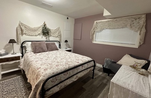 Vernon House | Private Country Cottage with great views. Close to Skiing, Beaches and Town.