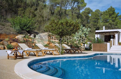 Sant Antoni de Portmany Villa | Private country villa, beach and town 6 km away, Wifi, Aircon, swimmingpool