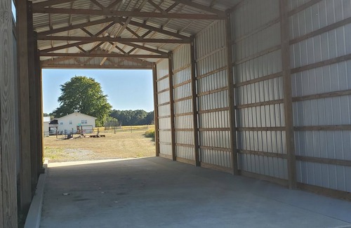 Carterville RV Rental | Private Covered RV Site in So. Illinois